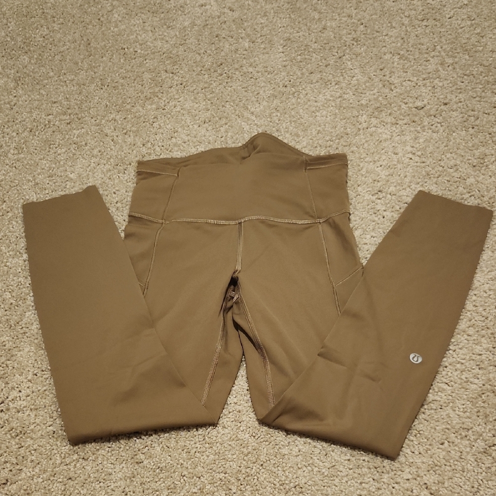 Fast And Free Leggings